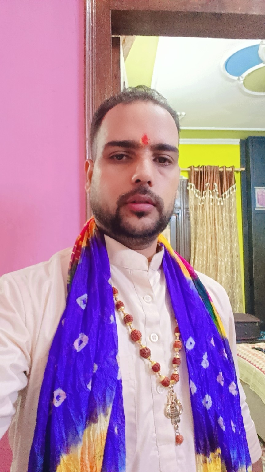 Abhishek Kumar Dubey bhajan seva